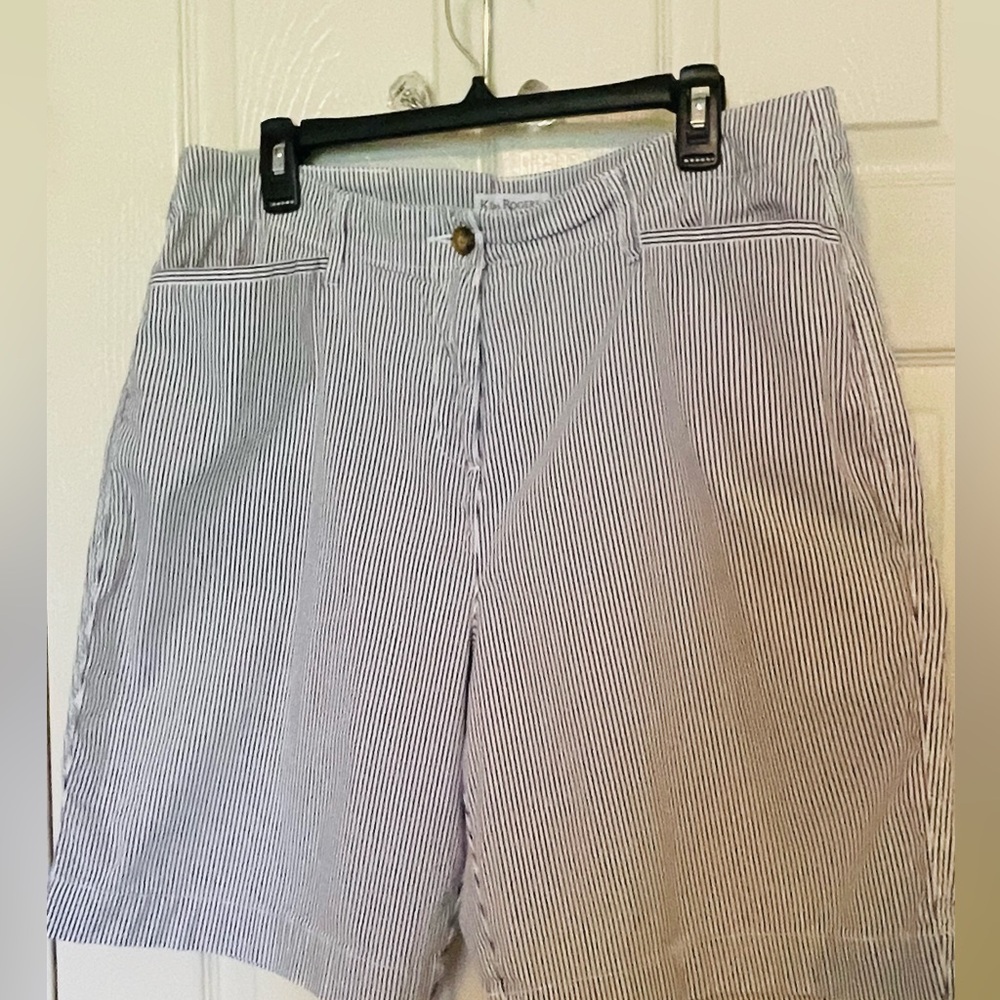Classic Striped Women's Bermuda Shorts